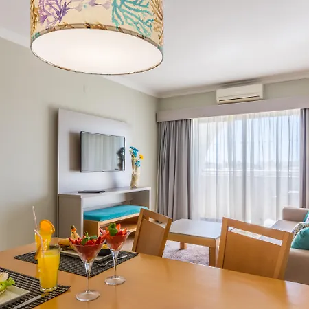 아파트호텔 Luna Solaqua 4*
