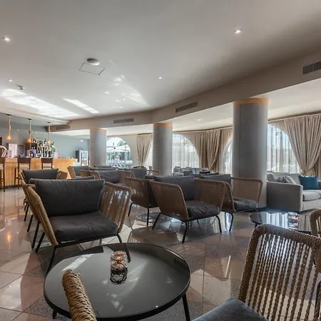 Апарт-готель The Navigator - Solaqua Албуфейра