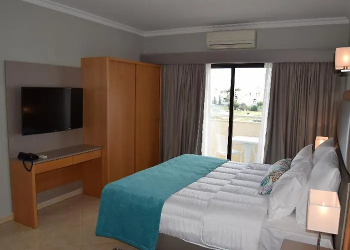 The Navigator - Solaqua Aparthotel