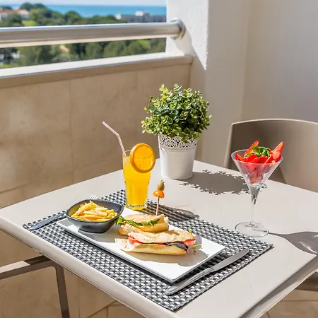 Luna Solaqua شقة فندقية