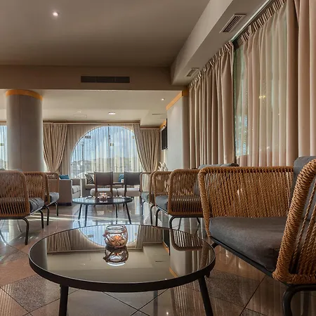 Luna Solaqua شقة فندقية