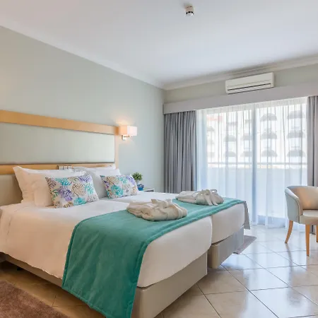 Apartahotel Luna Solaqua