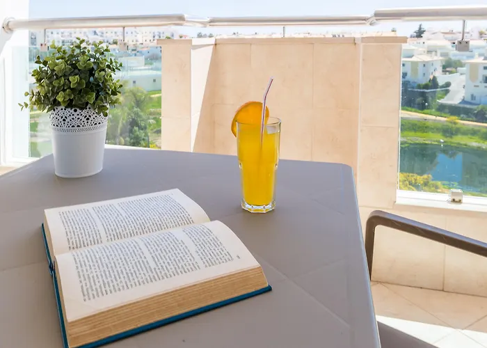 The Navigator - Solaqua Aparthotel 4*