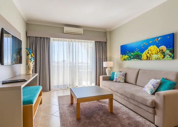 The Navigator - Solaqua Aparthotel